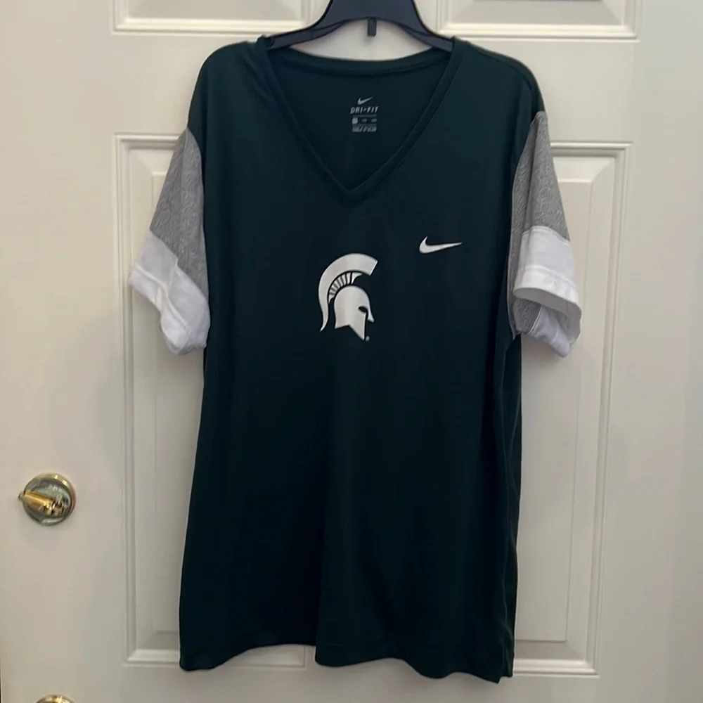 Nike Dri-Fit Women’s Michigan State V-Neck Tee.  XXL